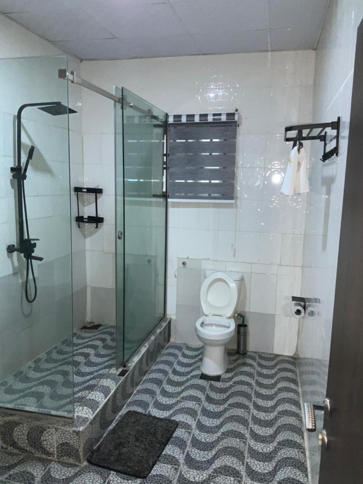 March Forte 3 Bedroom Apartment Ікеджа Екстер'єр фото