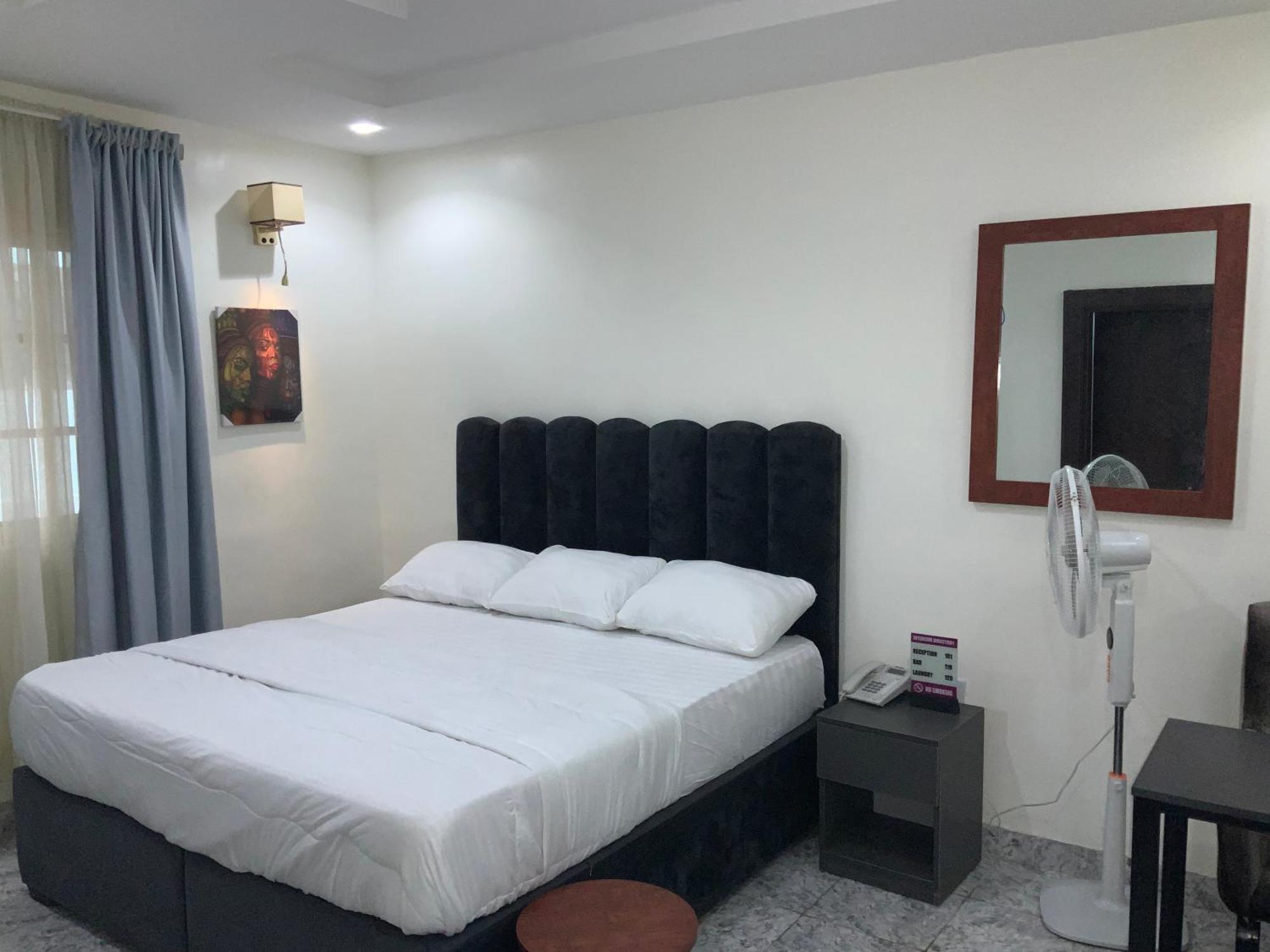 March Forte 3 Bedroom Apartment Ікеджа Екстер'єр фото
